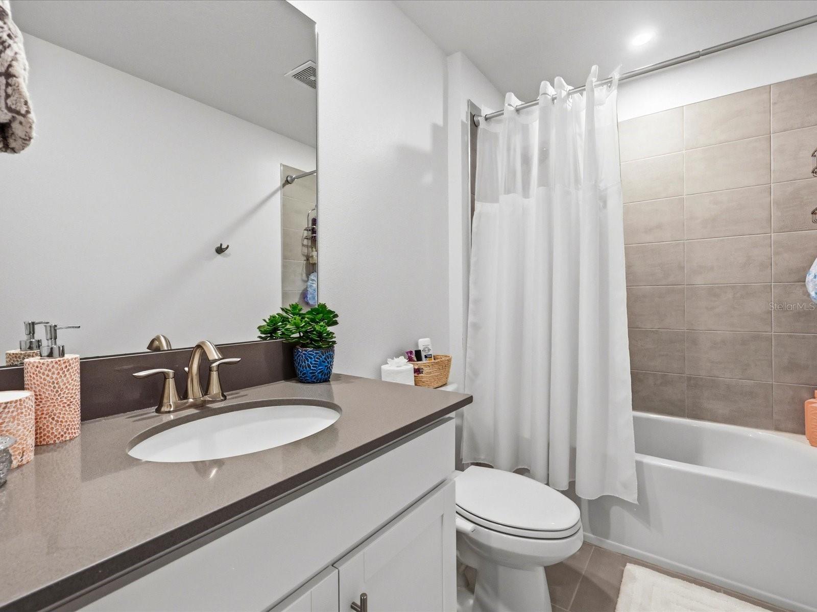 STOREY PARK K 32 - Residential