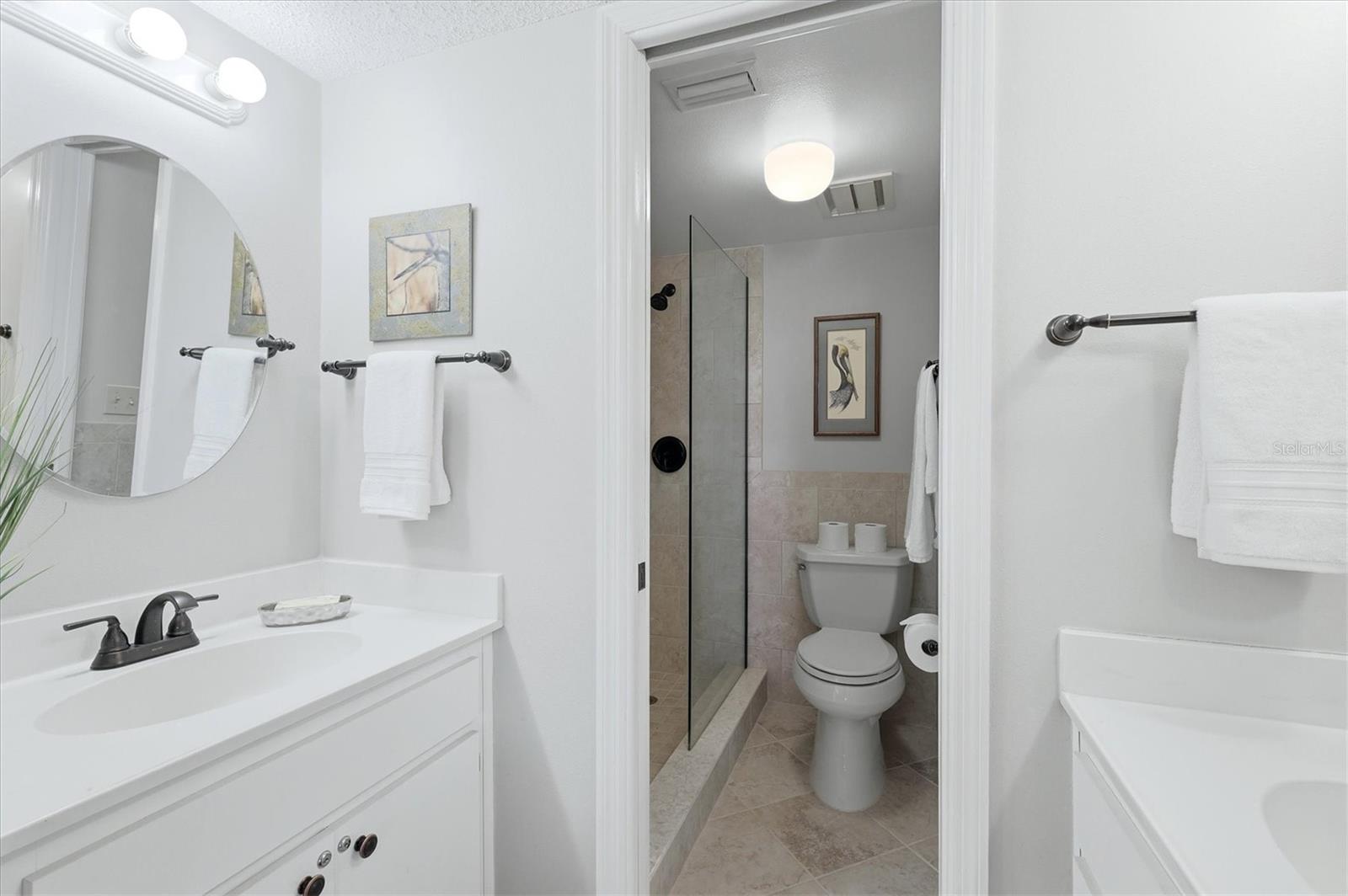 FARMINGTON VISTAS - Residential