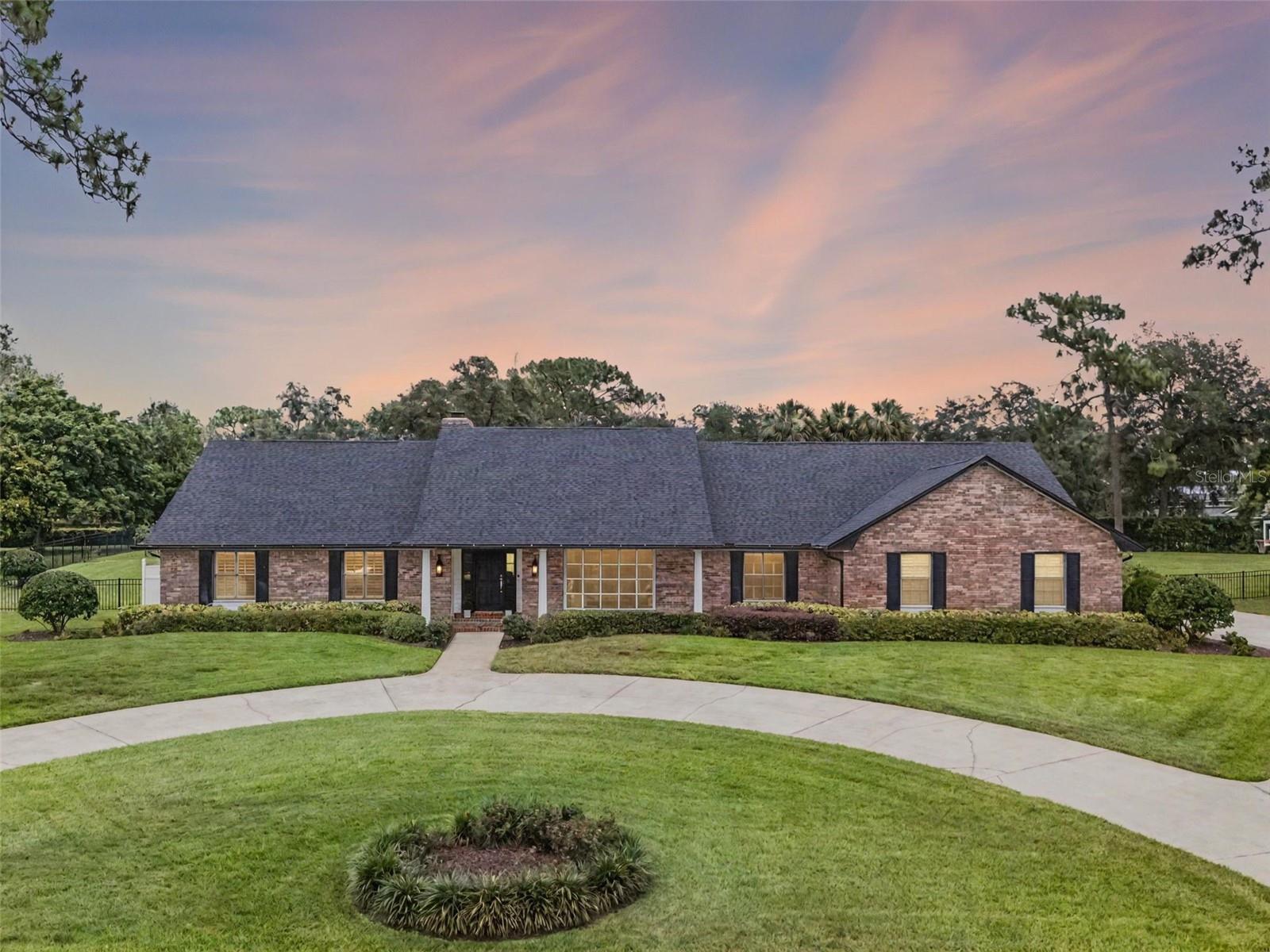 104 AMBERWOOD COURT