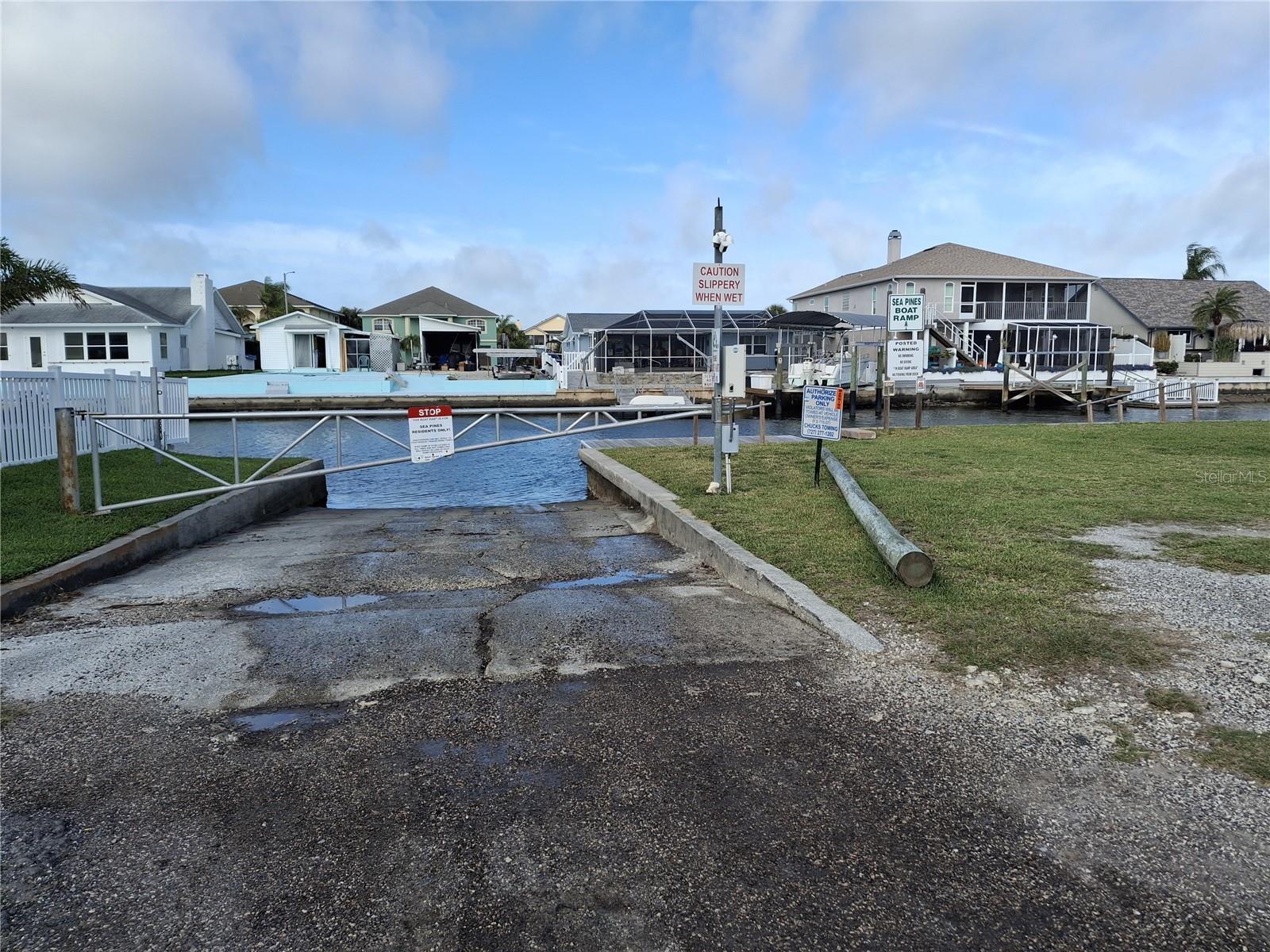 SEA PINES - Residential