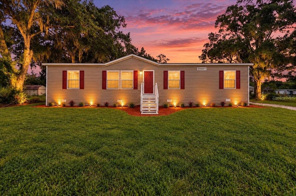 Photo of 3316 Oakland Road S, Lakeland, FL 33801 (MLS # P4939374)