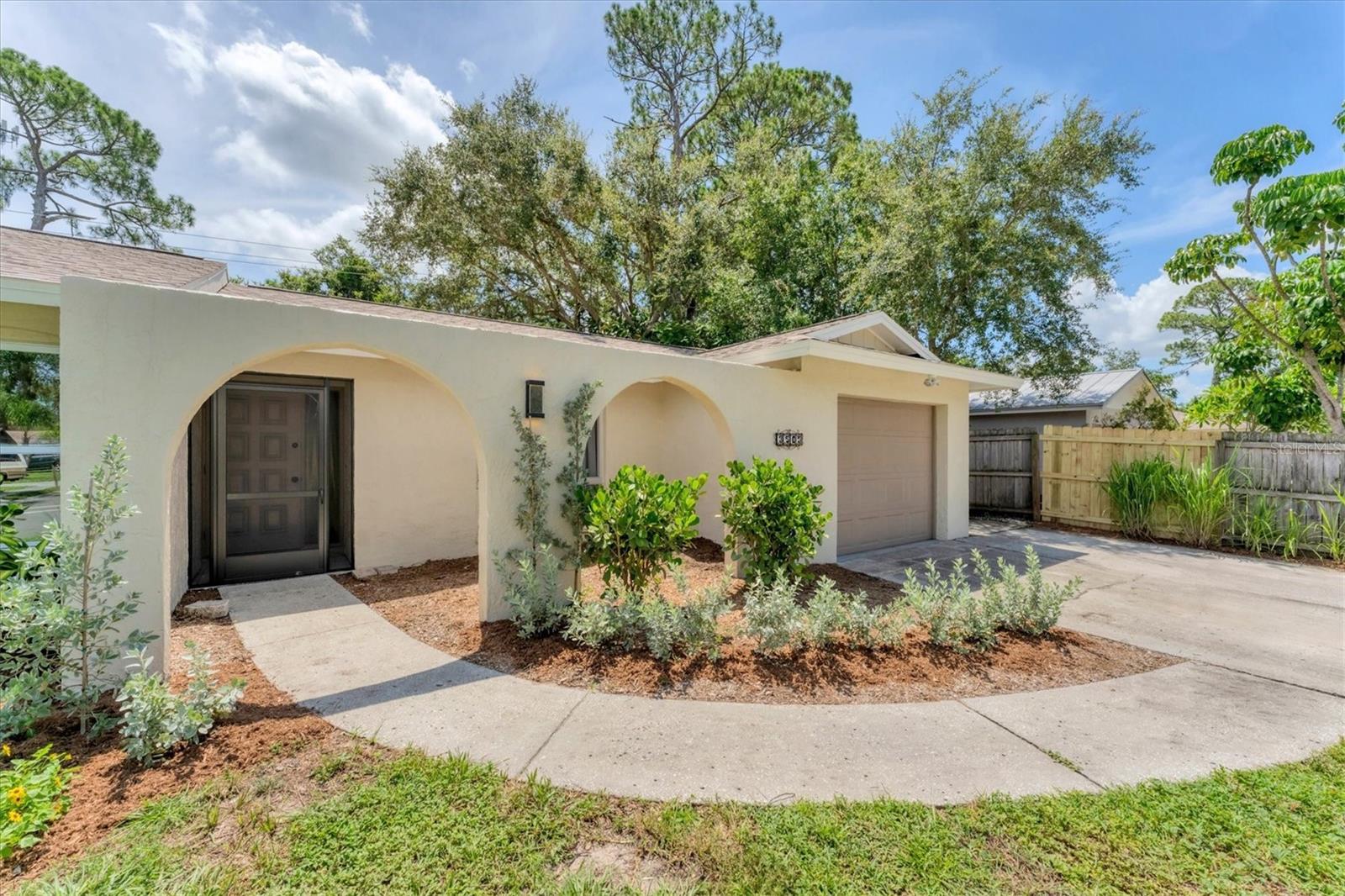 3503 KINGSWOOD DRIVE