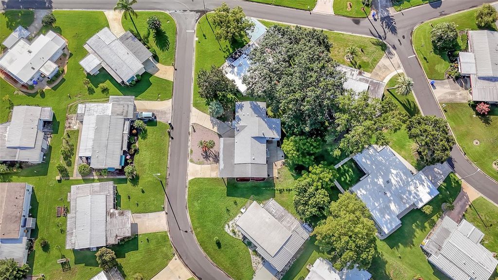 Photo of 1128 Forest Lane, Tavares, FL 32778 (MLS # G5099594)