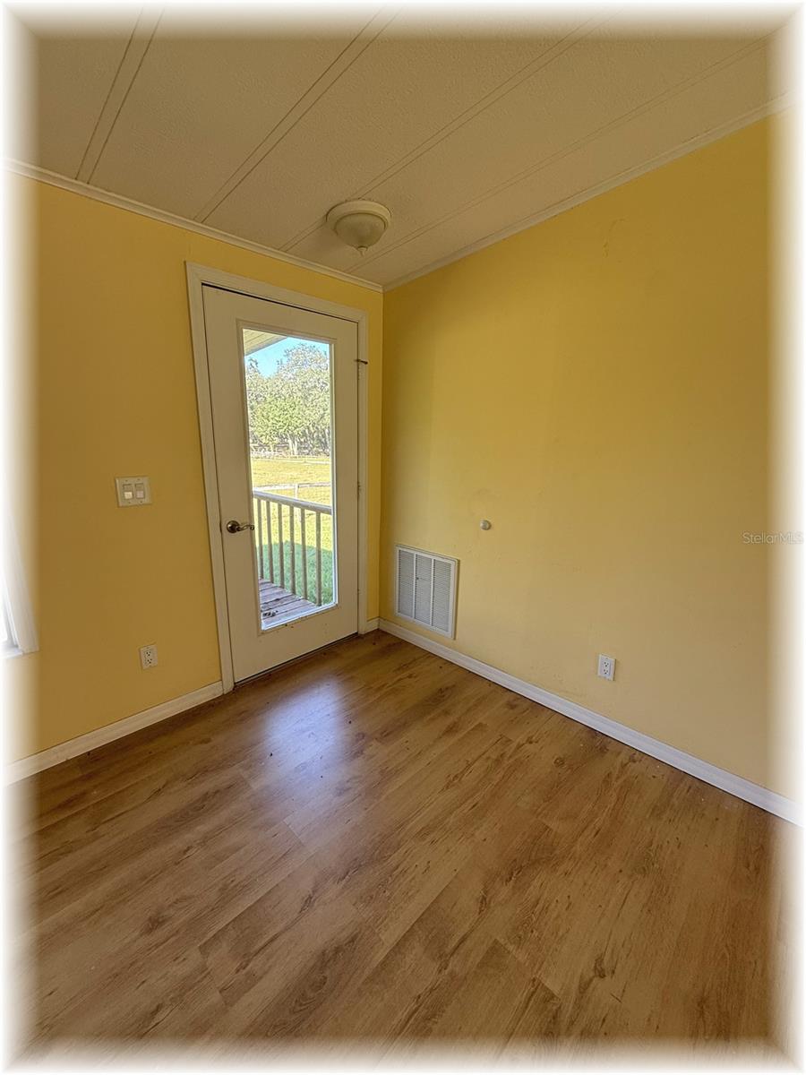 LAKE WEIR OAKS - Residential