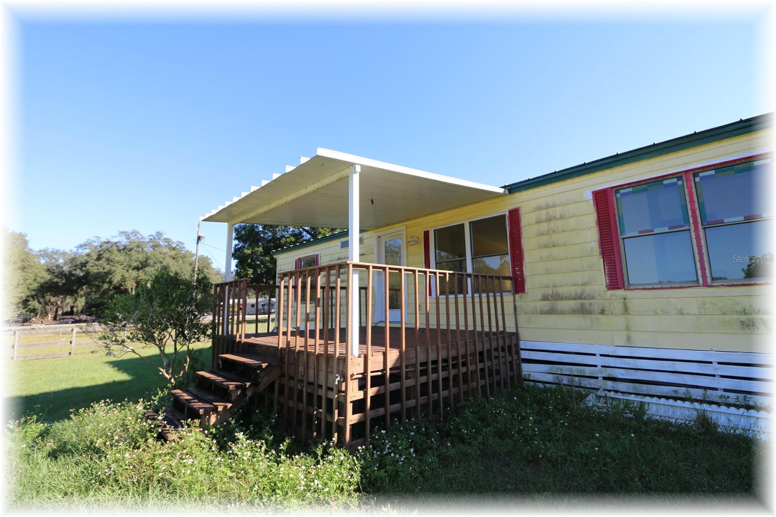 LAKE WEIR OAKS - Residential