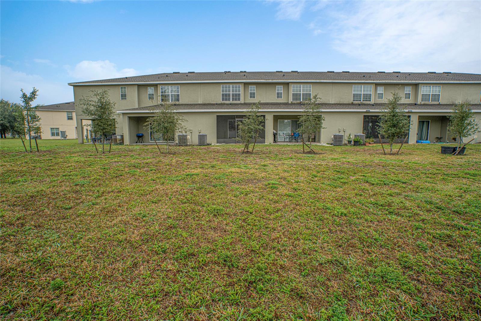 EMERALD LAKE - Residential