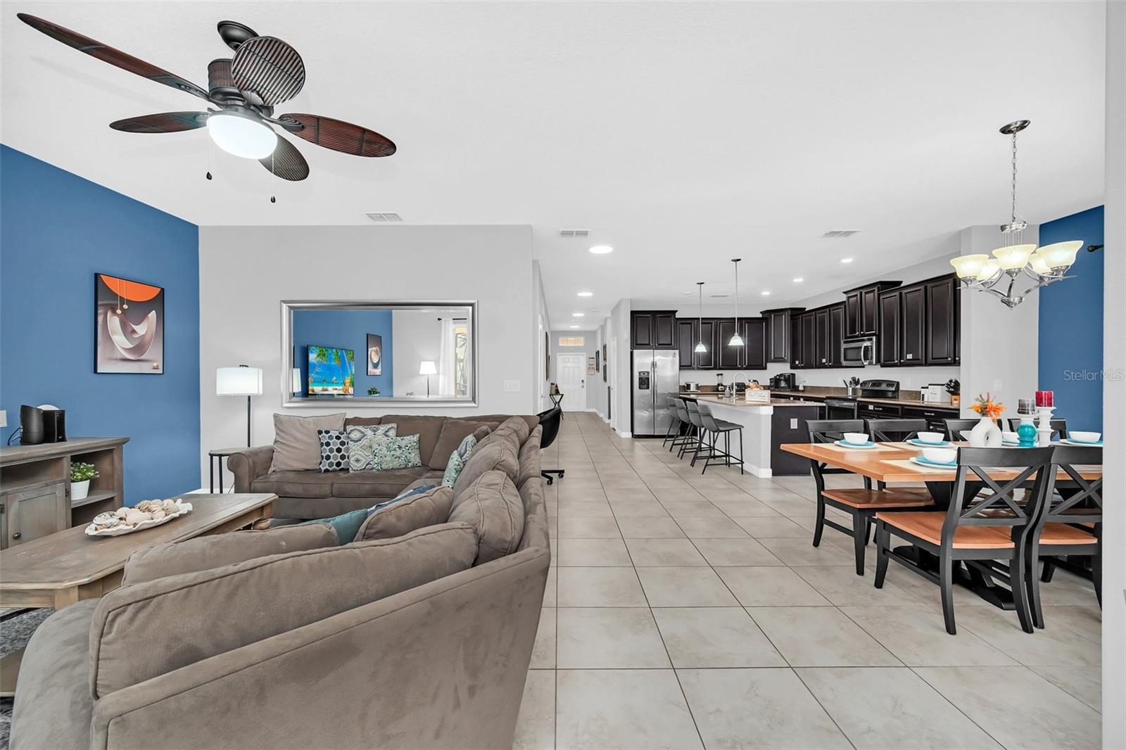 2958 BANANA PALM DRIVE