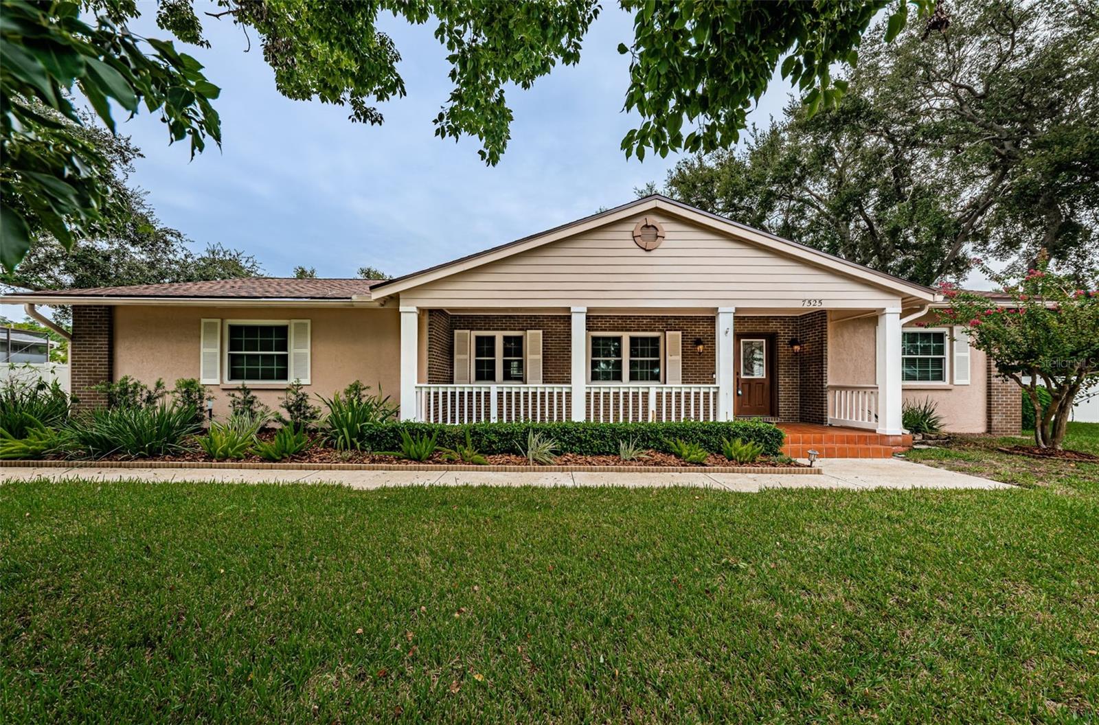 7525 PESCADOR PLACE