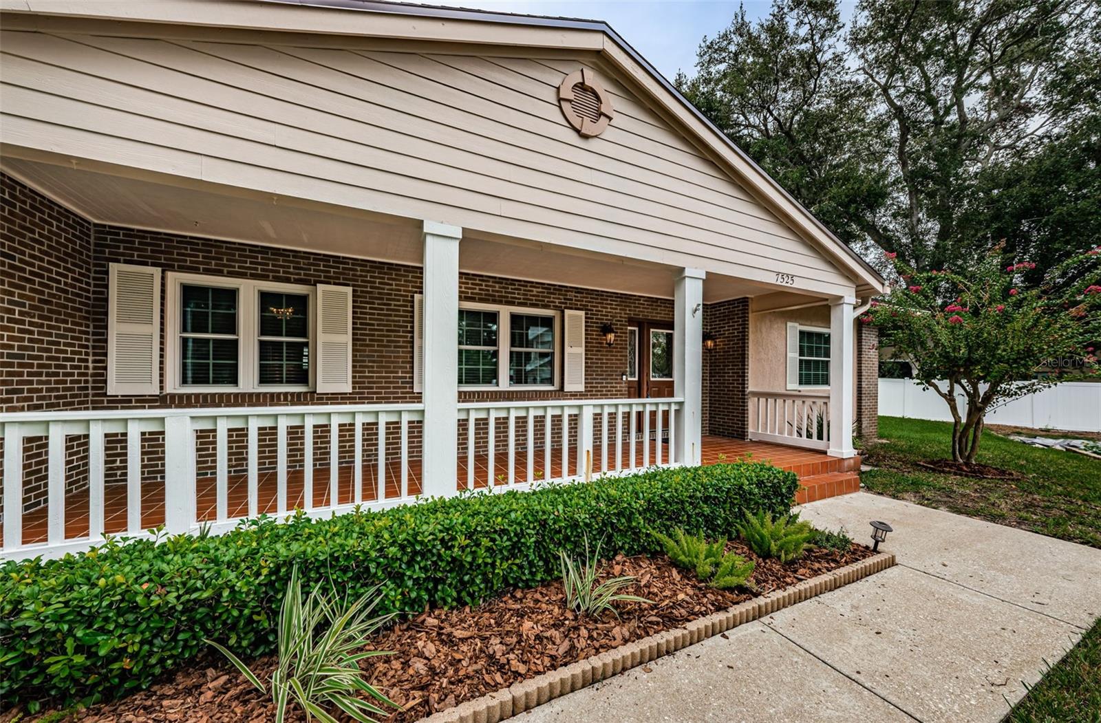 7525 PESCADOR PLACE