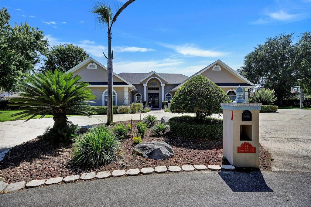 Photo of 83 Jenni Ashley Court, Winter Haven, FL 33884 (MLS # TB8506932)