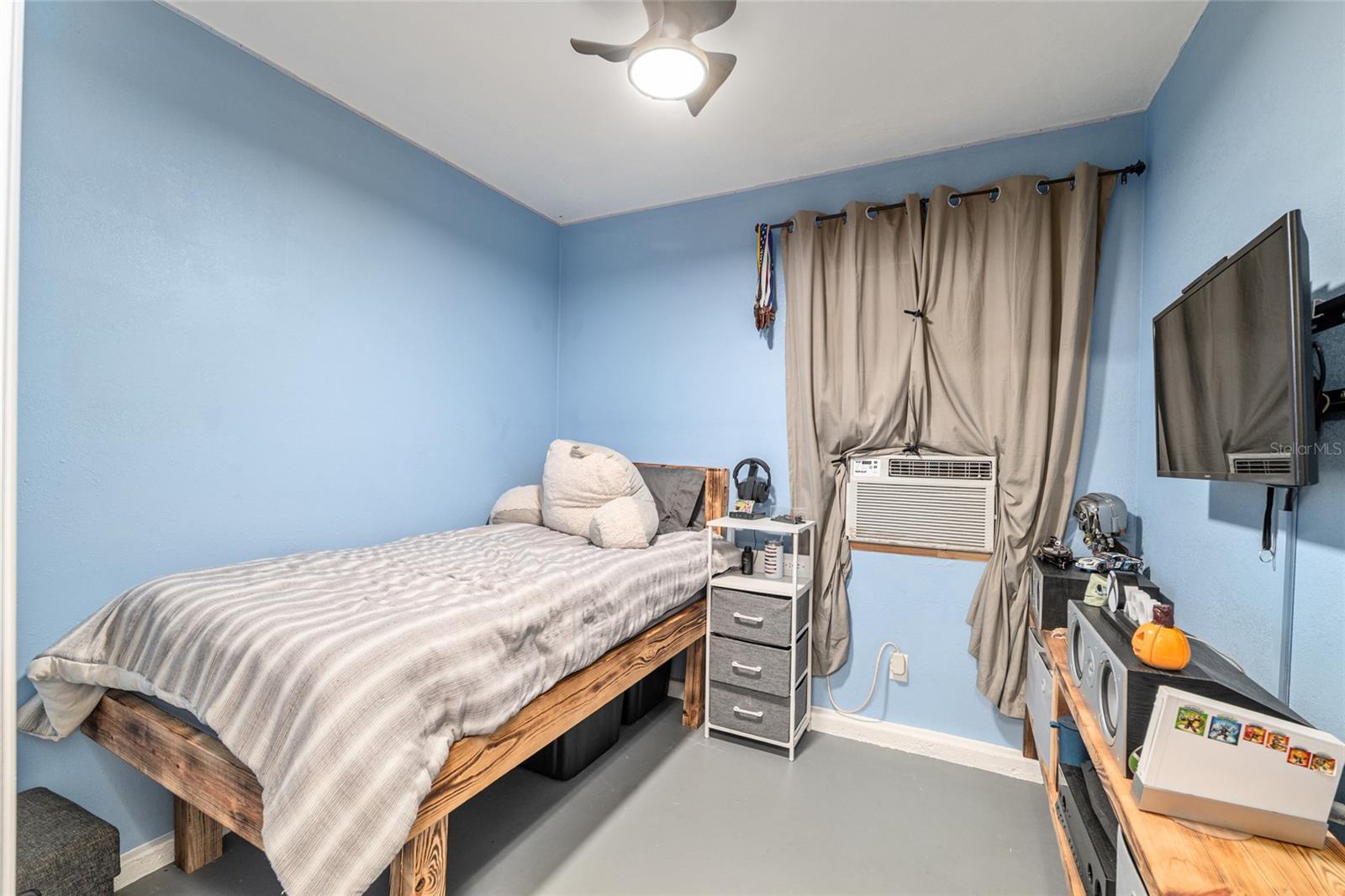 NEWBERRY OAKS PH 6 - Residential