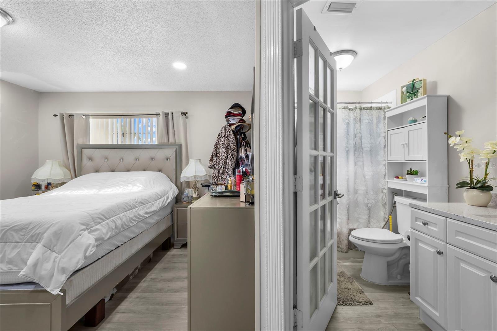 OAK RIDGE VILLAS SUB - Residential