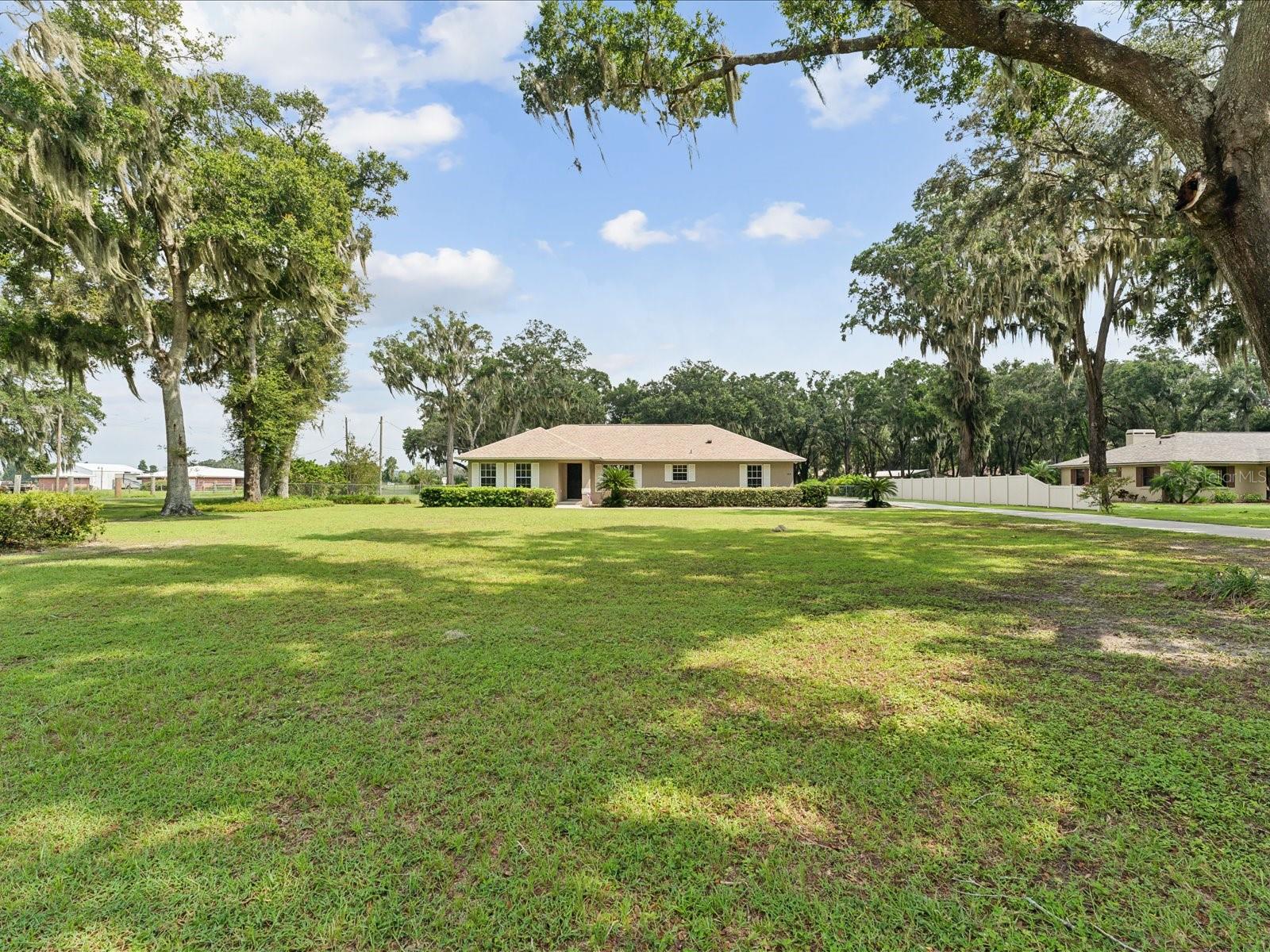 1414 STEPHENS OAK COURT