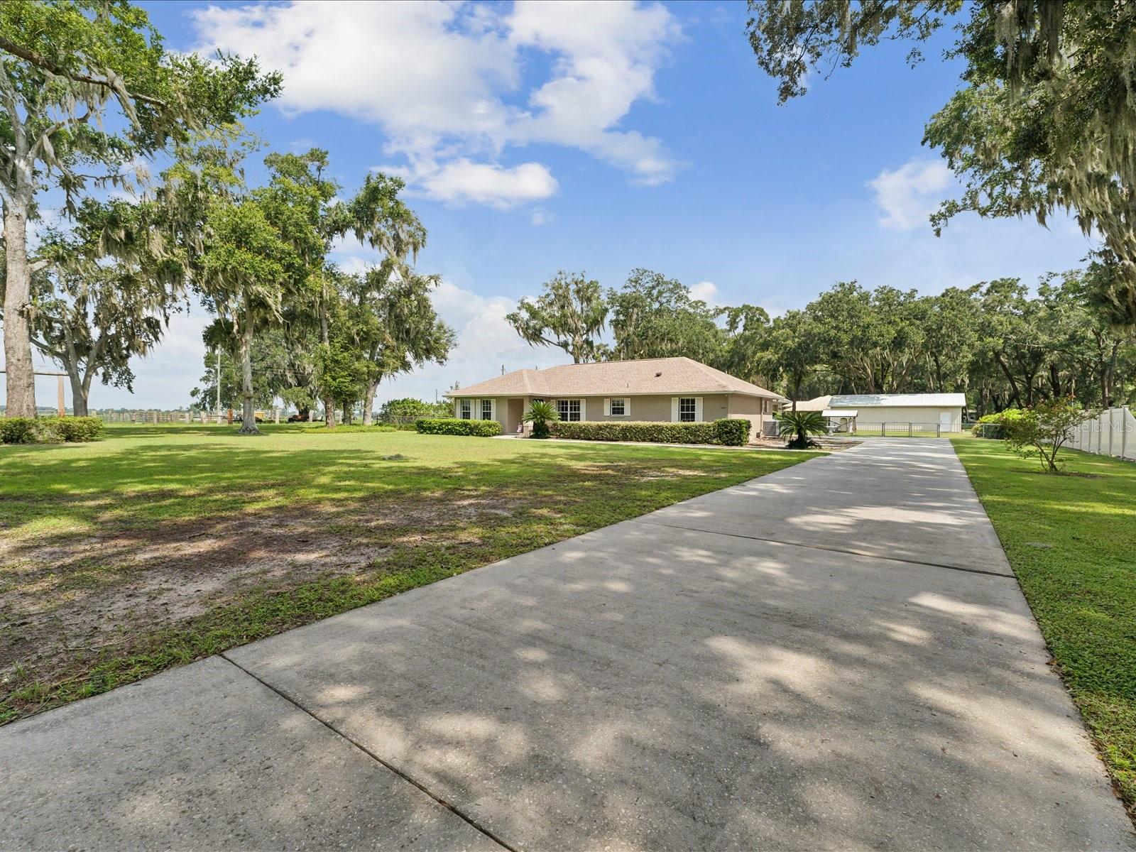 1414 STEPHENS OAK COURT