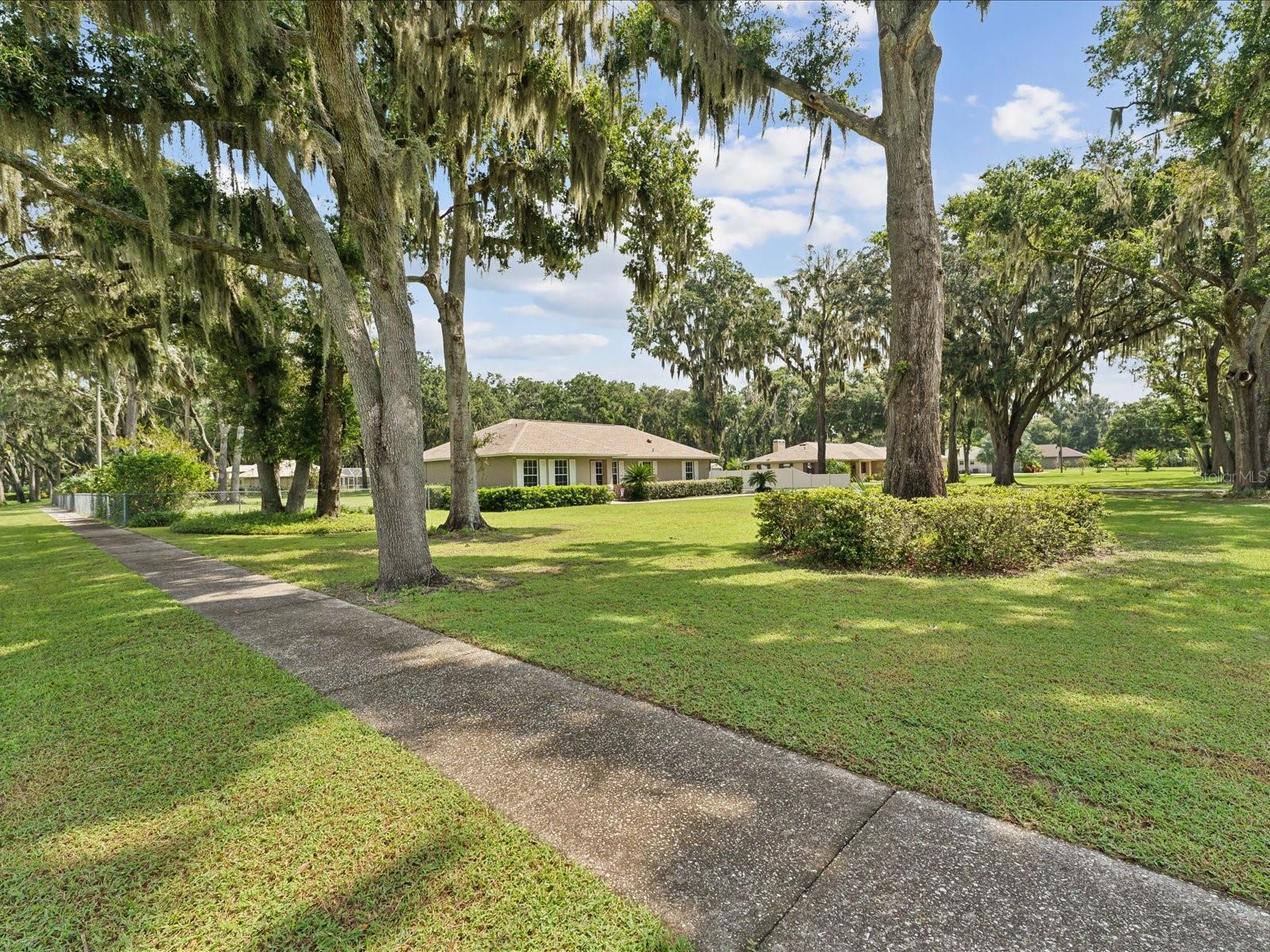 1414 STEPHENS OAK COURT
