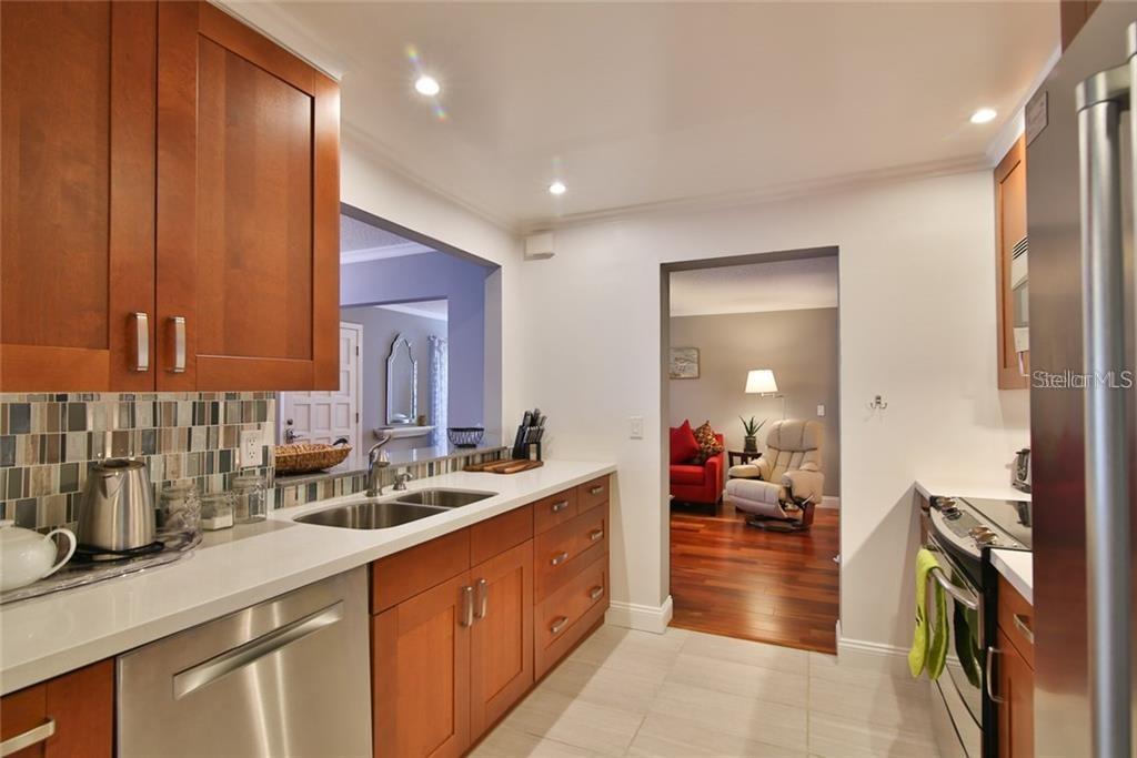 COURTYARD SQUARE CONDO - Residential Lease