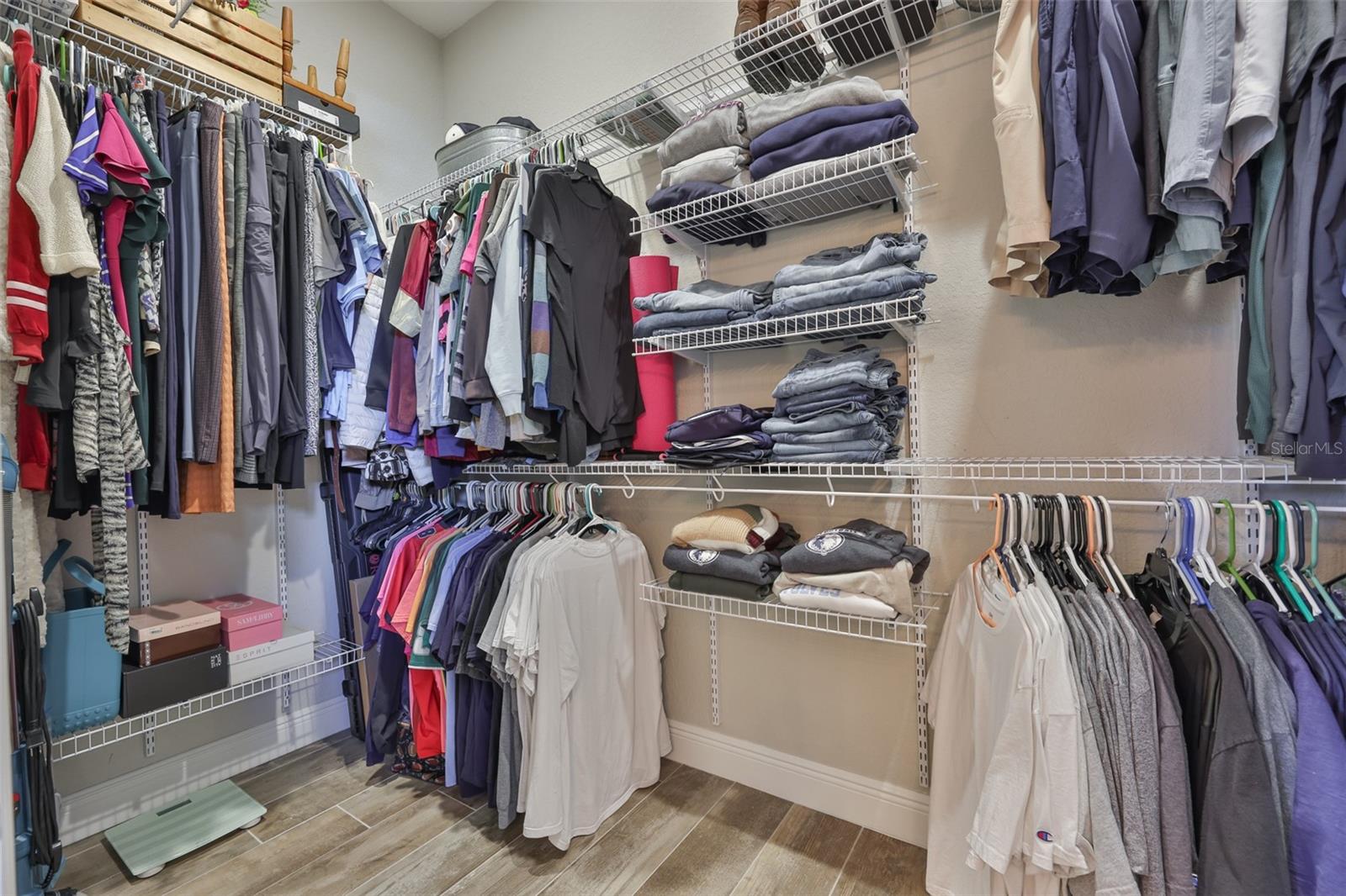 HISCOCK FARM - Residential