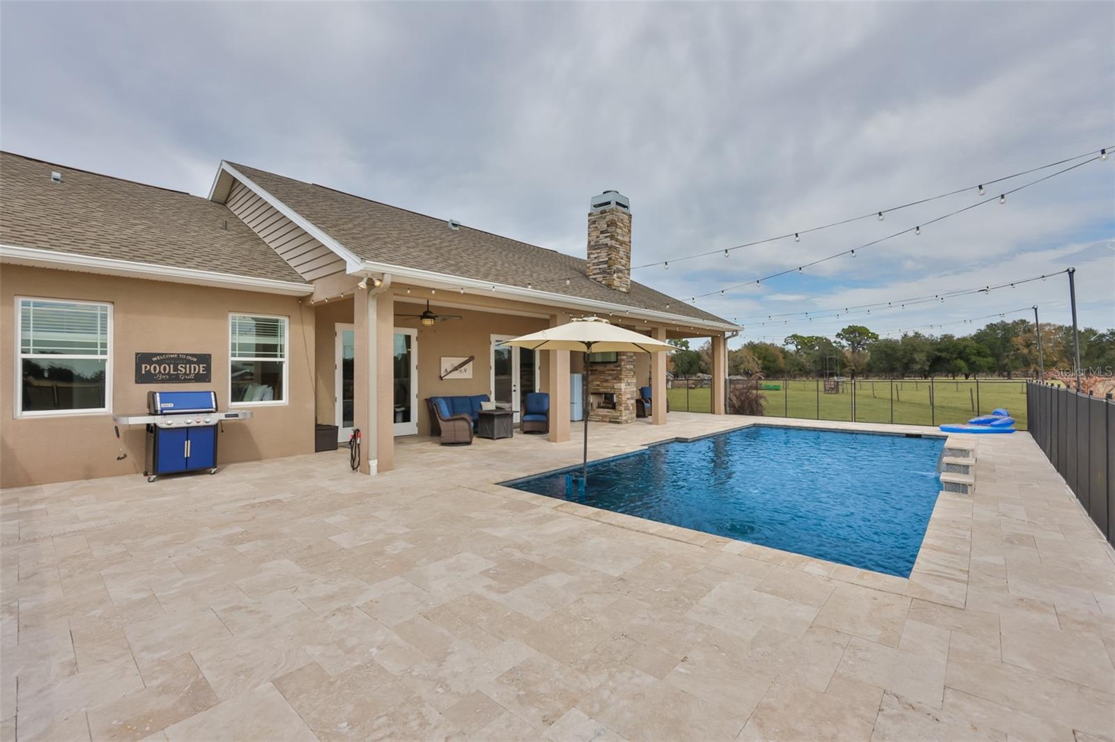 HISCOCK FARM - Residential