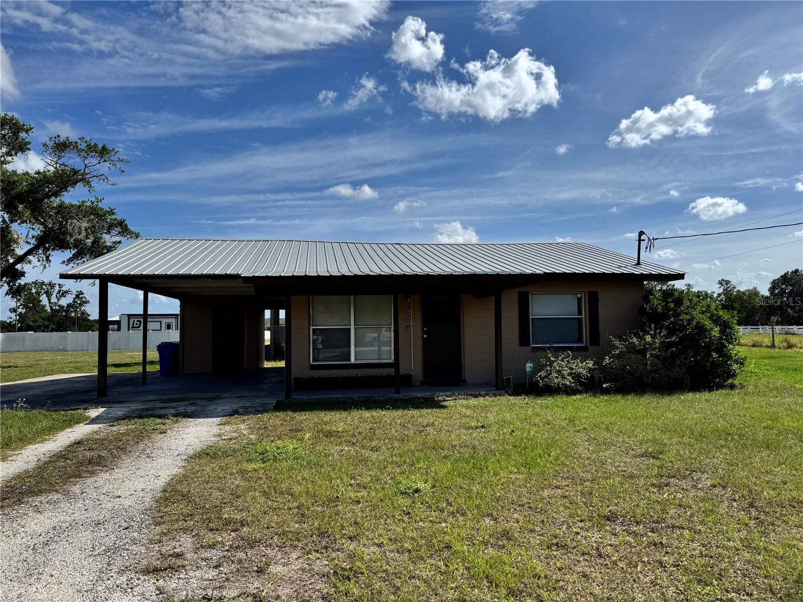 HISCOCK FARM - Residential