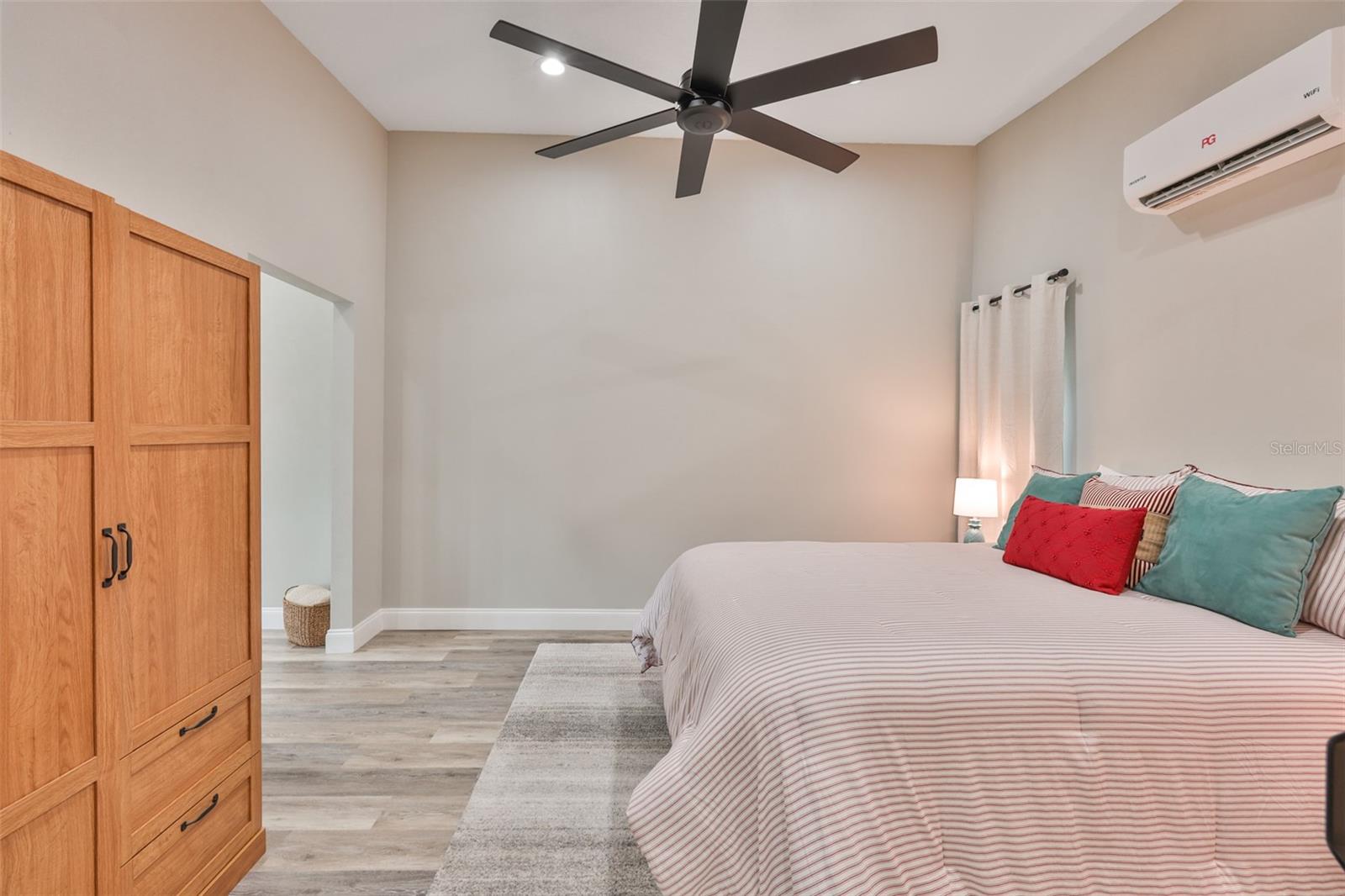 HISCOCK FARM - Residential