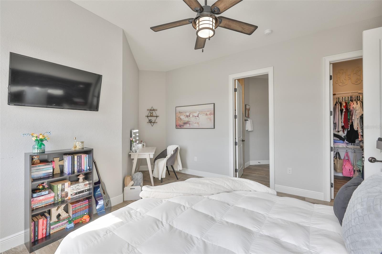 HISCOCK FARM - Residential