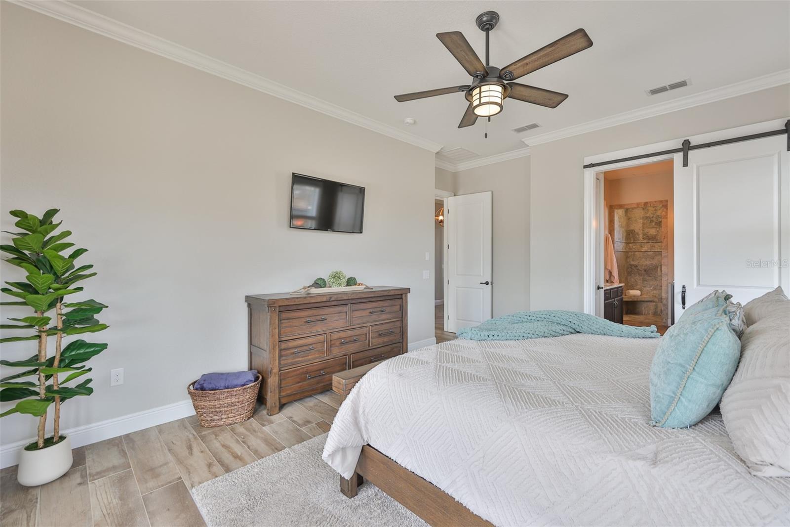 HISCOCK FARM - Residential