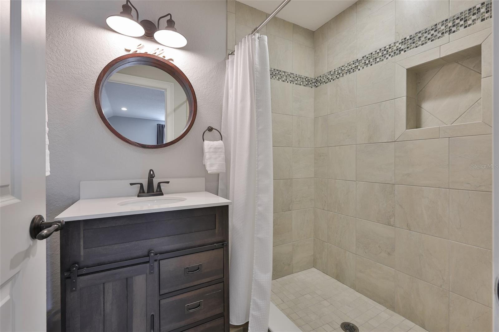 HISCOCK FARM - Residential