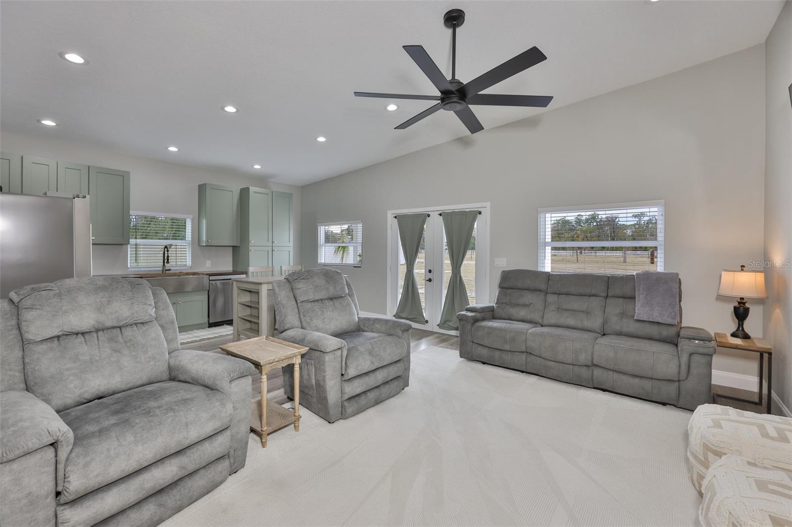 HISCOCK FARM - Residential