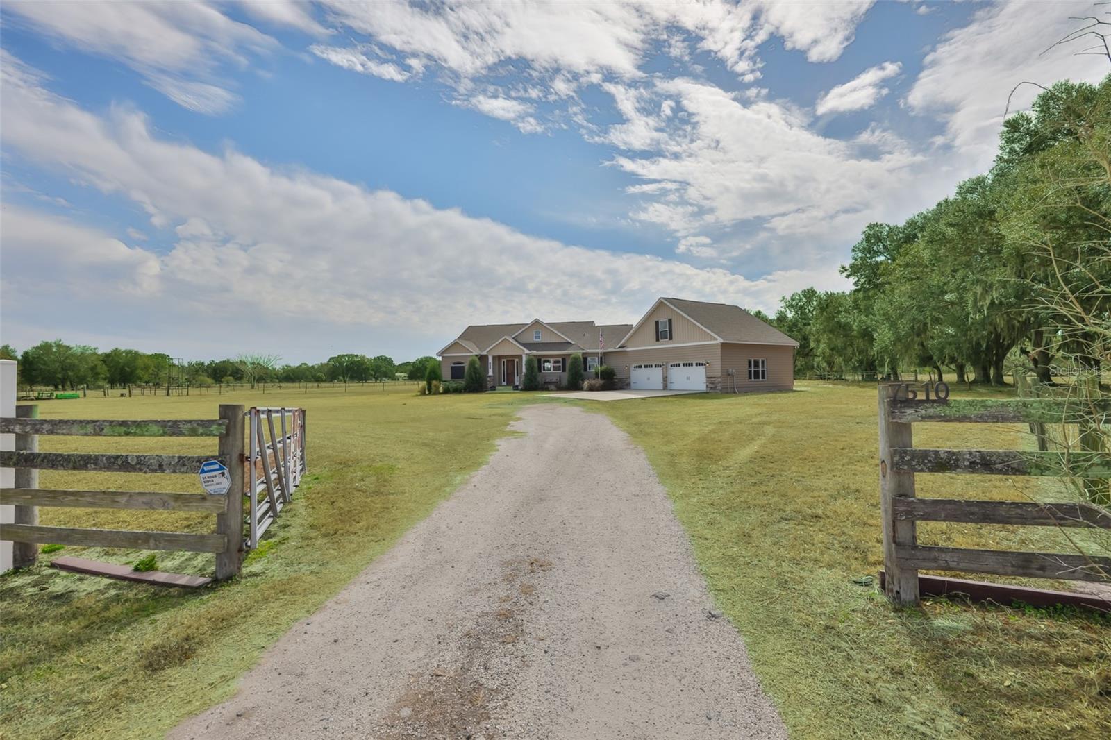 HISCOCK FARM - Residential