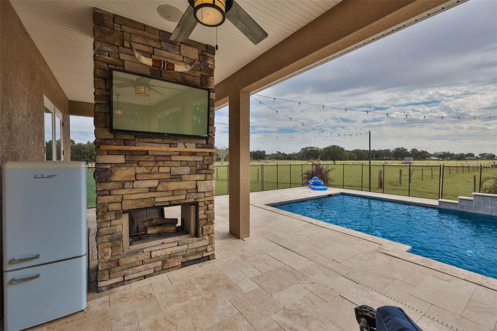 HISCOCK FARM - Residential