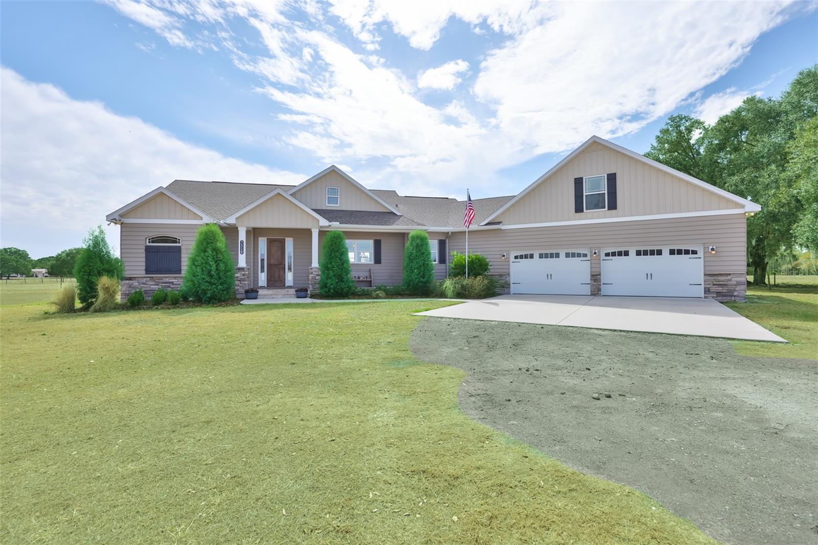 HISCOCK FARM - Residential