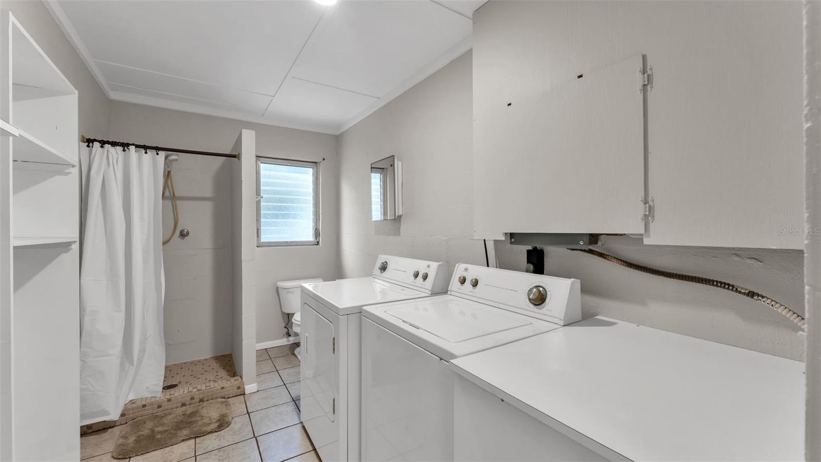 WAVERLY PLACE REP - Residential