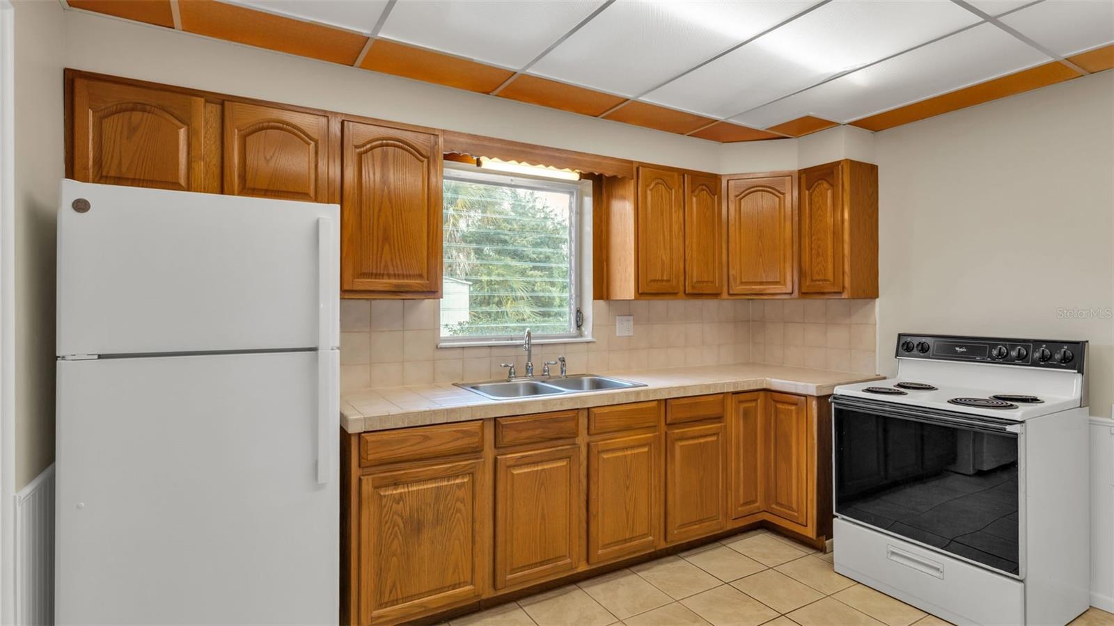 WAVERLY PLACE REP - Residential