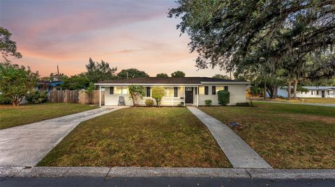 1644 PINEBERRY STREET LAKELAND FL 33803