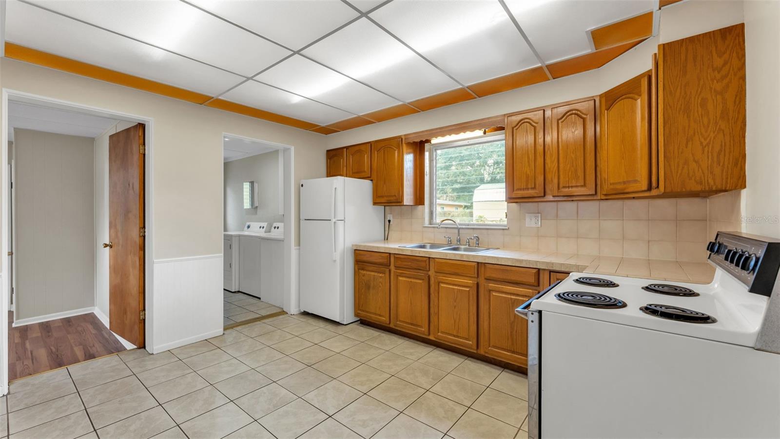 WAVERLY PLACE REP - Residential