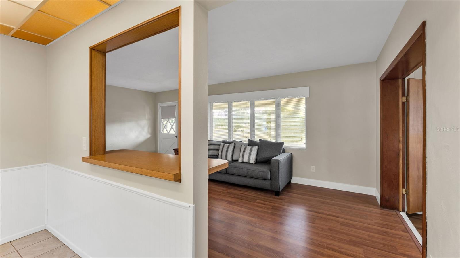 WAVERLY PLACE REP - Residential