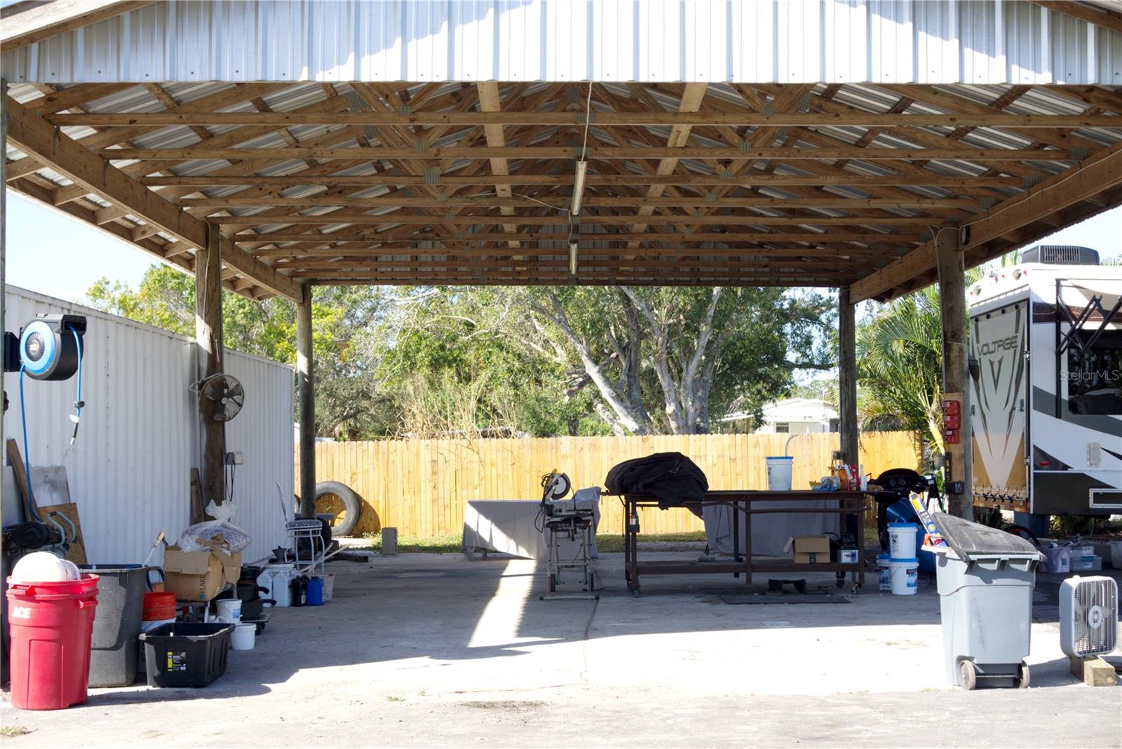 ACREAGE - Residential