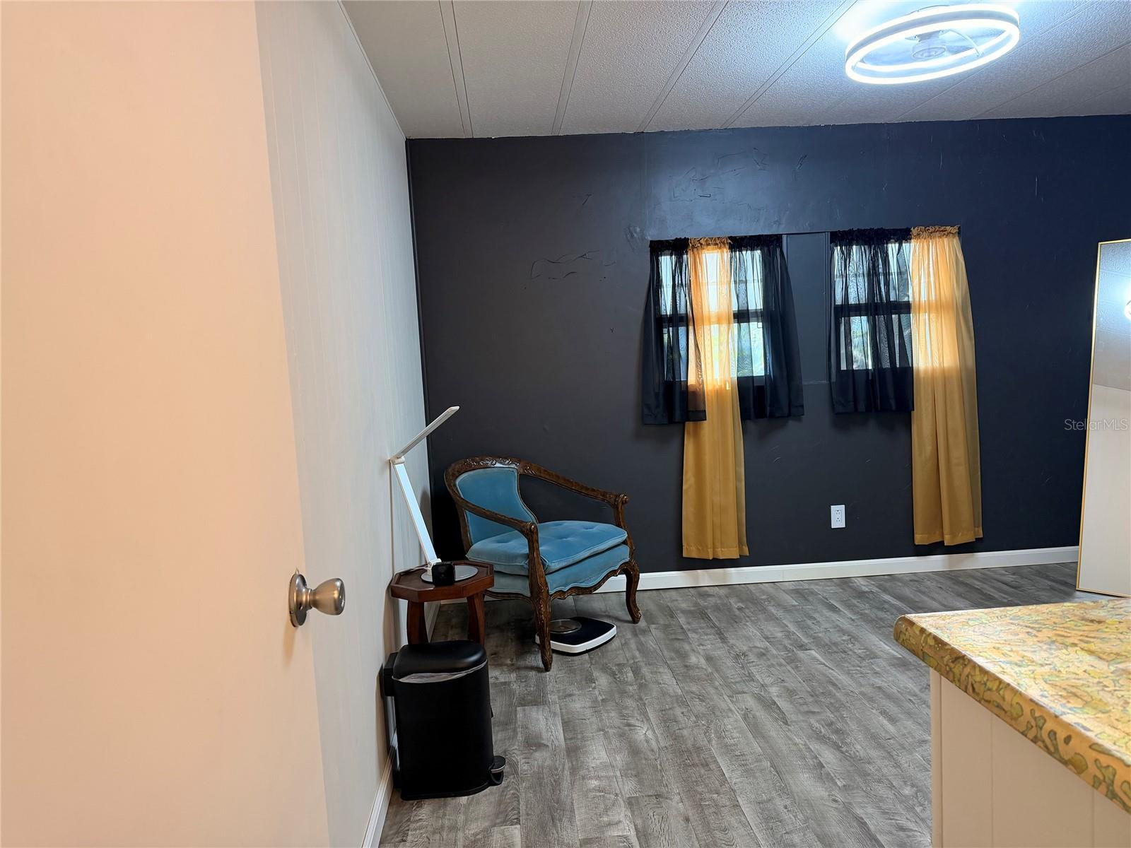 CHATEAU VILLAGE CO-OP - Residential