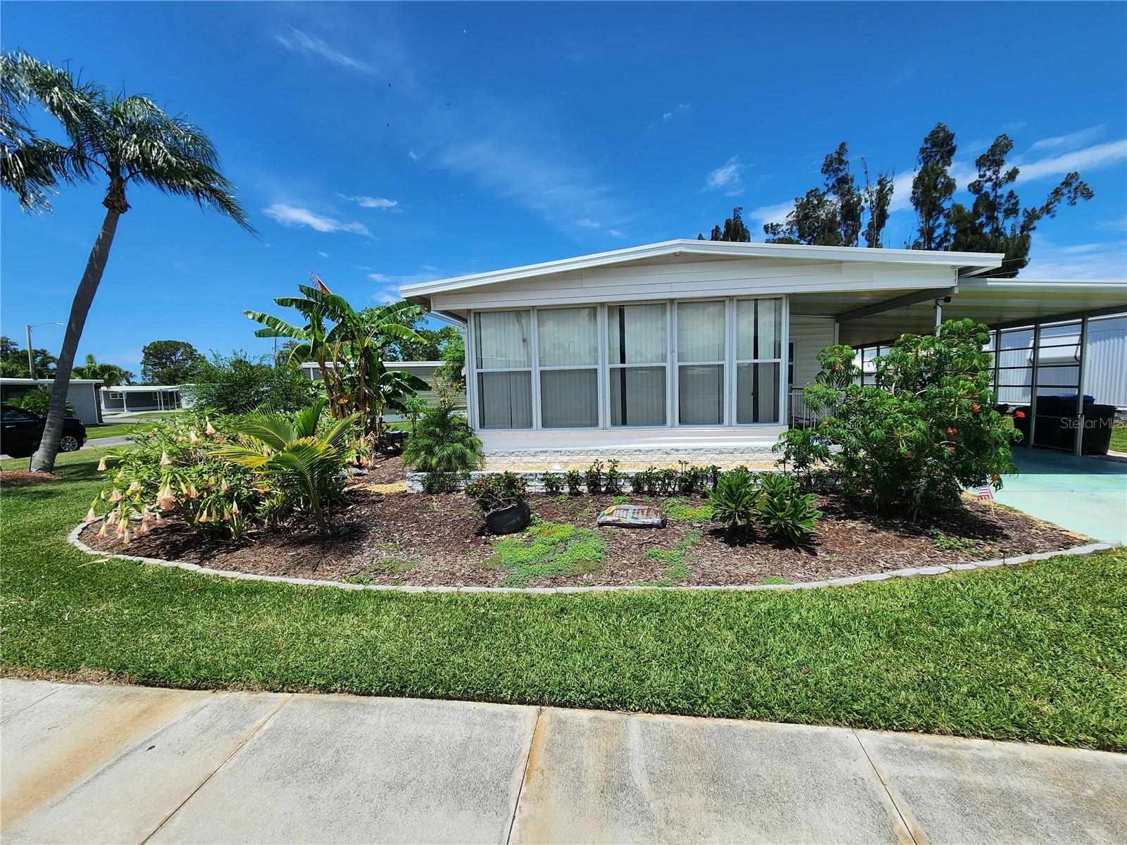 CHATEAU VILLAGE CO-OP - Residential