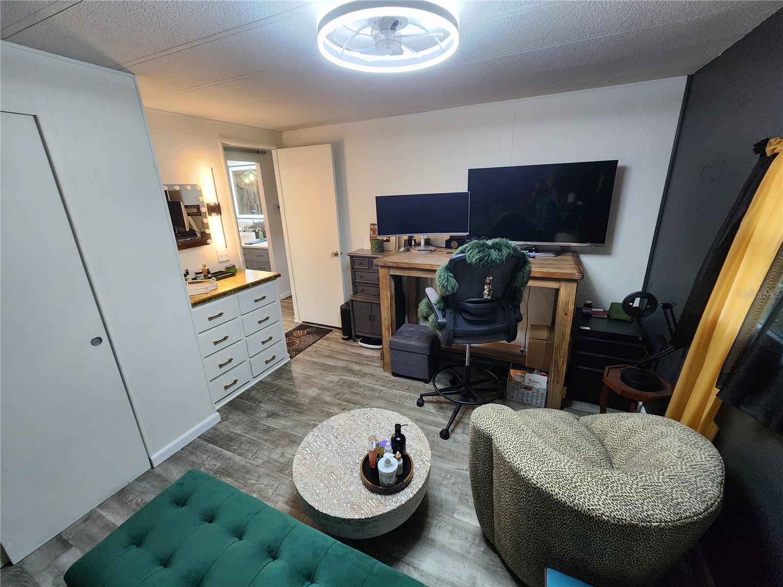 CHATEAU VILLAGE CO-OP - Residential