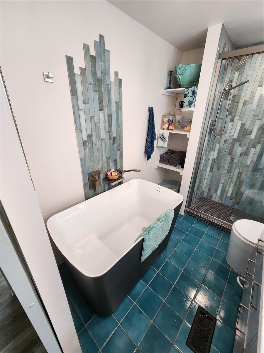 CHATEAU VILLAGE CO-OP - Residential