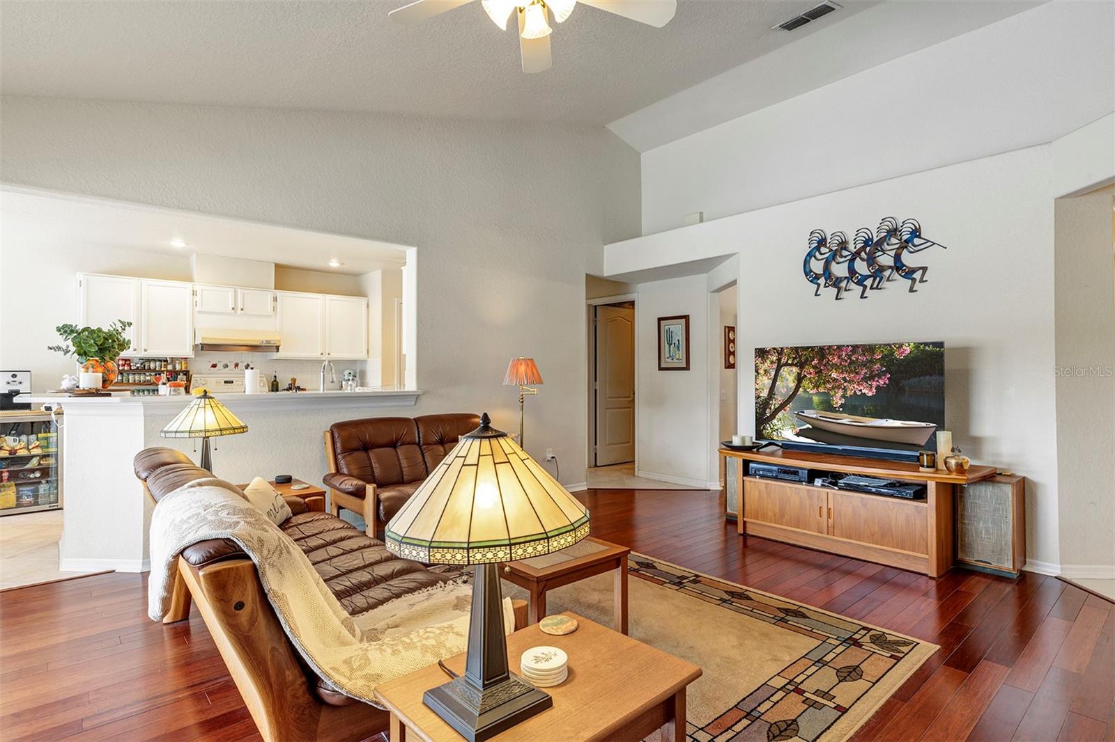 HUNTERS CREEK TR 250 - Residential