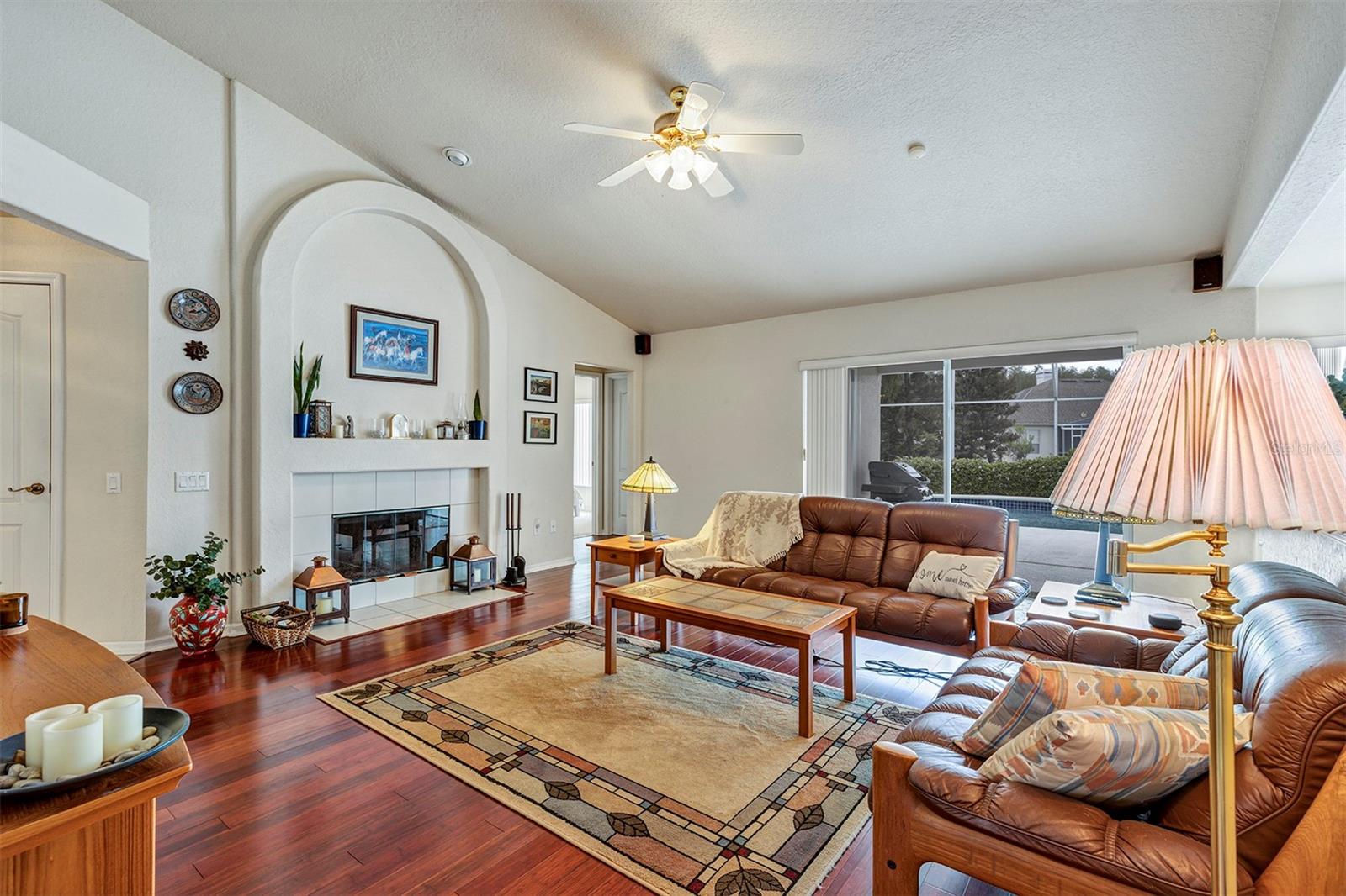 HUNTERS CREEK TR 250 - Residential