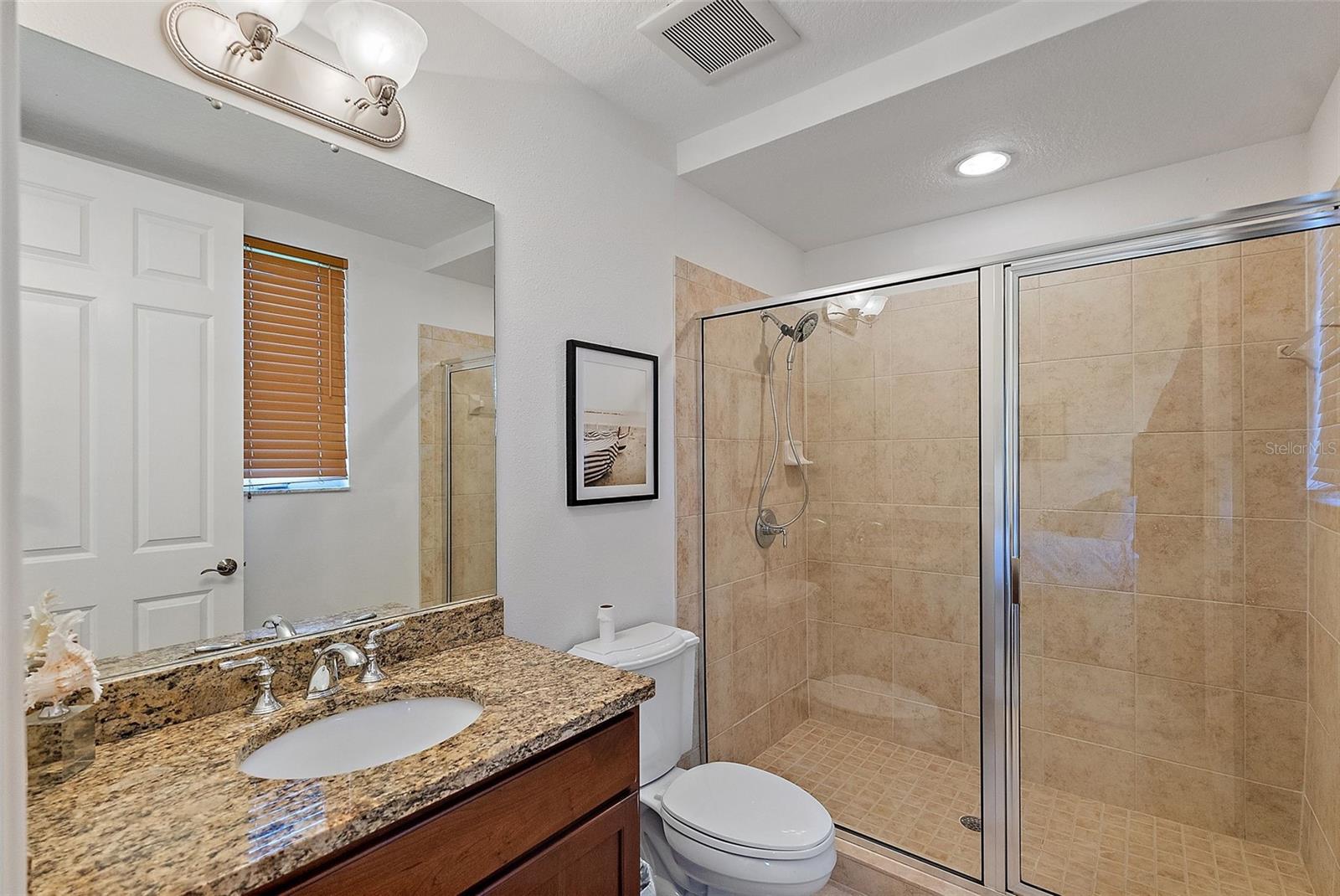 POINTE AT MARINA BAY CONDO, THE - Residential