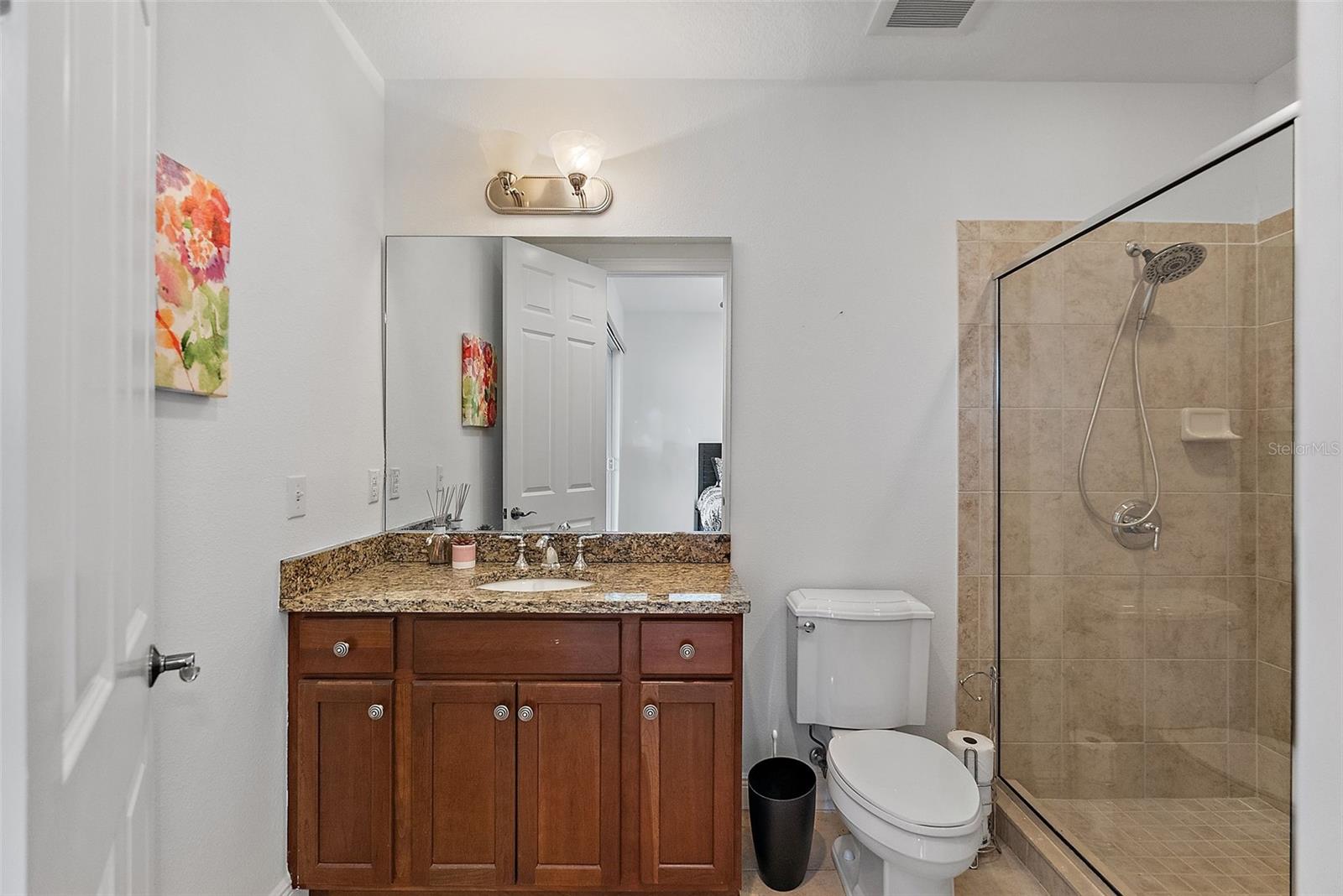 POINTE AT MARINA BAY CONDO, THE - Residential