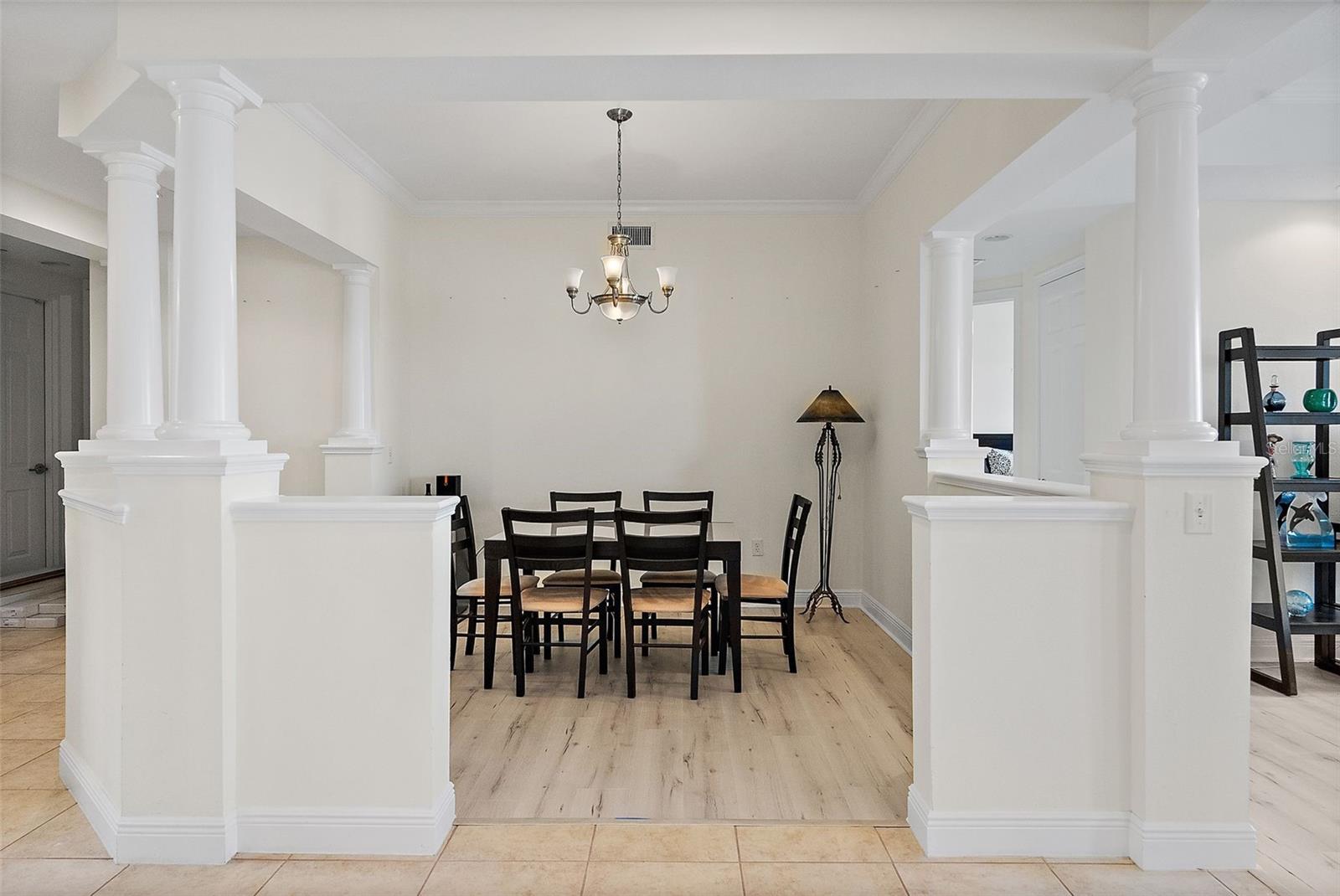 POINTE AT MARINA BAY CONDO, THE - Residential