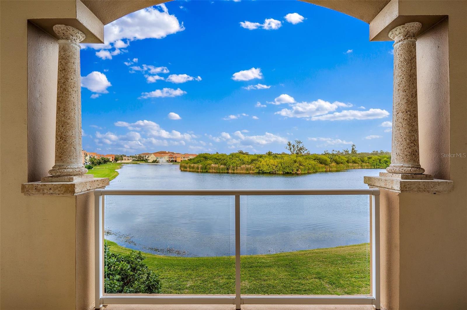 POINTE AT MARINA BAY CONDO, THE - Residential