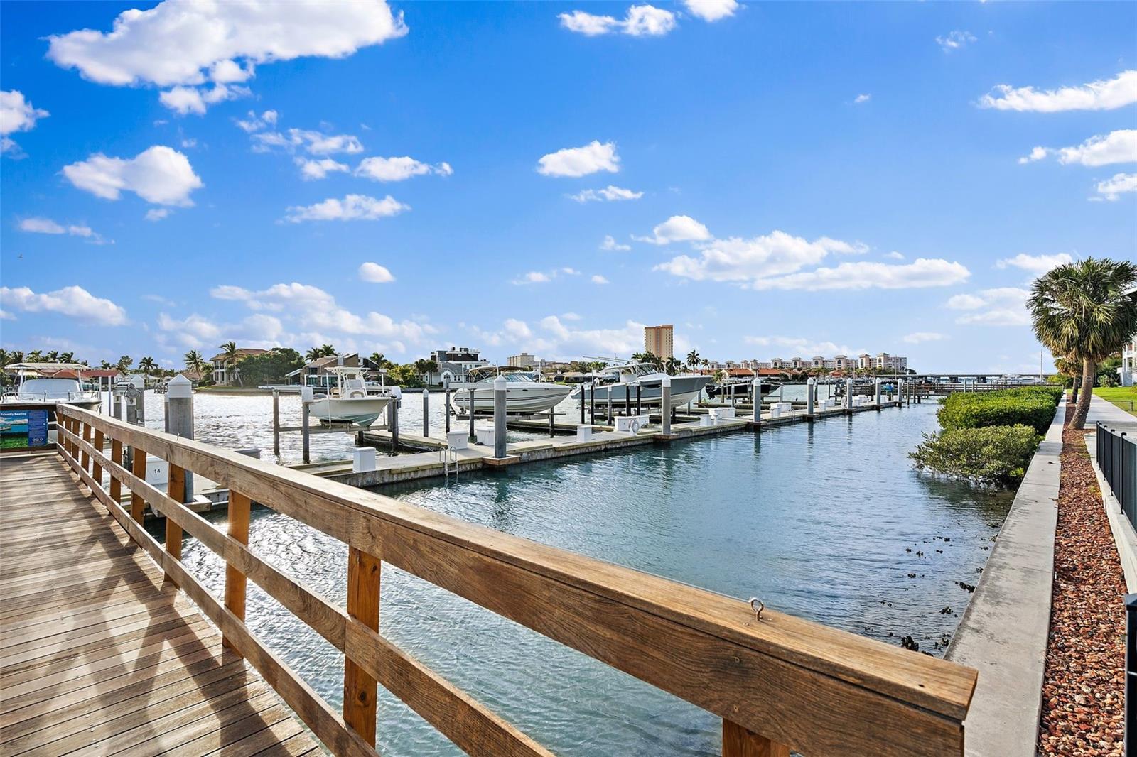 POINTE AT MARINA BAY CONDO, THE - Residential