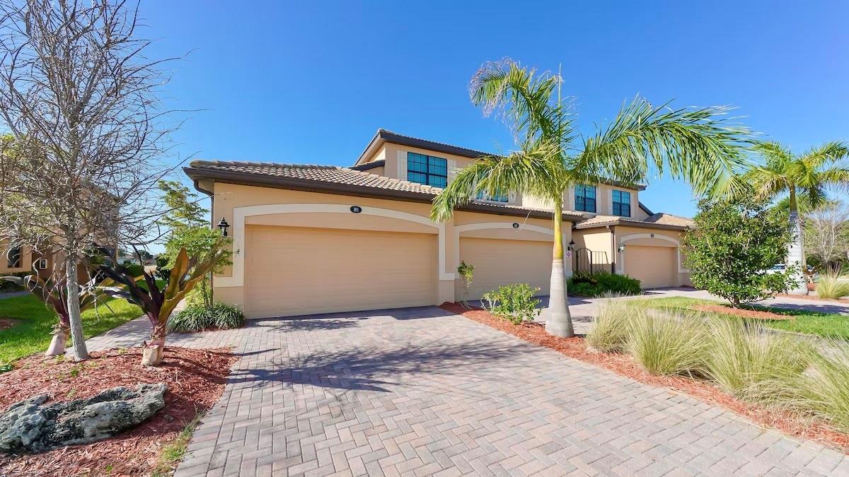 AVAILABLE May 1st is a beautifully decorated FULLY FURNISHED TURNKEY 3-bedroom 2-bathroom COACH HOME with UTILITIES INCLUDED and an attached 2-car Garage. This home is located within the sought-after community of River Strand Golf and Community Club. This rental includes Cable TV, Internet, Electricity, Water, Sewer, Trash, and Lawn maintenance. The home has a laundry room inside that is equipped with a full-size washer and dryer. TVs in all 3 bedrooms. Enjoy the screened in outdoor patio/lanai overlooking the Sanctuary Golf Course. In addition to the 2-car garage there is a private driveway too. River Strand is conveniently located off HWY 75 and Hwy 64. You’re within minutes to the NEW BRADENTON Market Place with plenty of Shopping and Dining options, close to area’s beaches, Anna Maria Island, Longboat Key, St. Petersburg, Clearwater, and Tampa. The River Strand community amenities include A 24-hour GATE community that features 6 pools, with the main pool offering a Tiki Grill & Bar service, Pickleball and Tennis Courts, 27 CHAMPIONSHIP golf course, 24-hour fitness center. **A one-time OPTIONAL membership transfer fee of $358.45 is required to have access to the amenities. The Community features offered by Heritage Harbour such as the playground, outdoor disc golf, and walking trails do not require membership transfer fee. OWNERS DO REQUIRE AN APPLICATION AND BACKGROUND CHECK for all Tenants over 18 via Rent Spree. **Rental is available starting May 1st, through November 30th, 2025. Please submit your rental application via Rent Spree https://apply.link/xwdpHb0