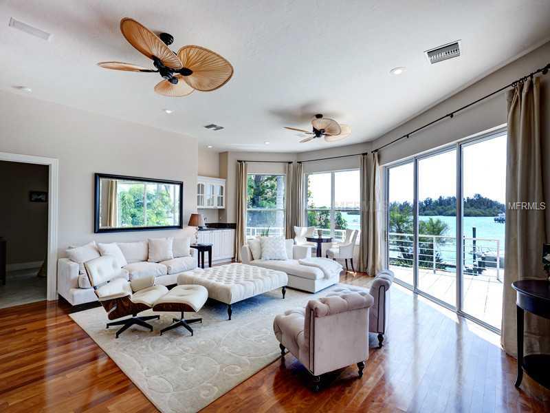 BAY ISLAND SHORES UNIT 1 - Residential